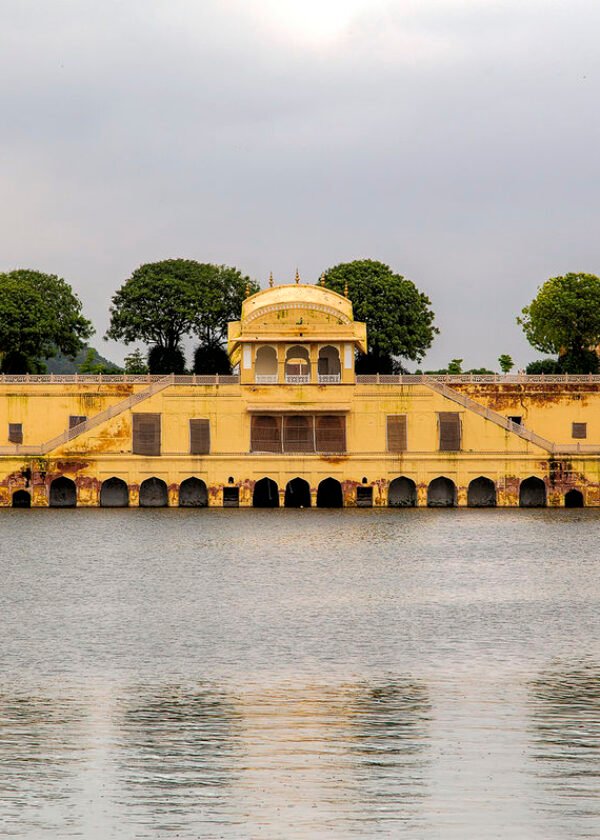 Rajasthan Forts & Palaces Tour