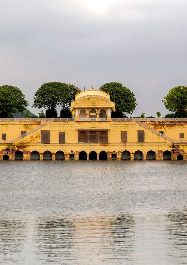 Rajasthan Forts & Palaces Tour