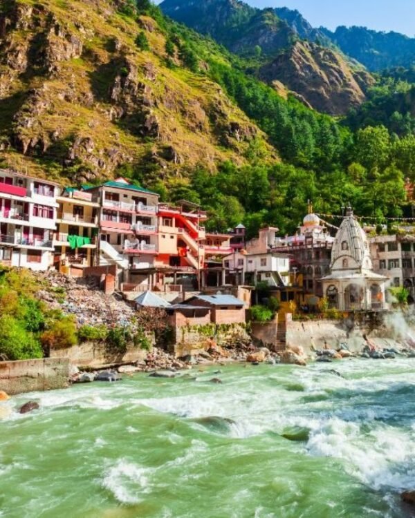 Luxury Kullu – Manali Volvo Tour Package (04 Nights / 05 Days)